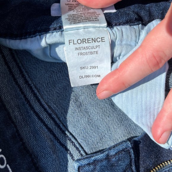 DL1961 - Florence Instasculpt Jeans - Frostbite Wash - Picture 7 of 9